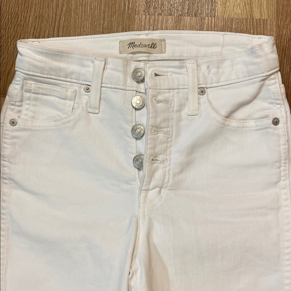 Madewell  10” high rise skinny white jeans with frayed hem Size 24 - Picture 2 of 6